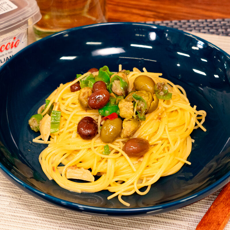 ししとうのアンチョビ風味のスパゲッティ・ペペロンチーノ