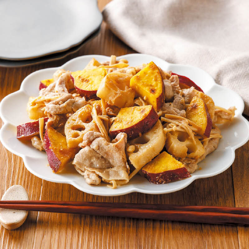 ワンパンで簡単！豚肉と根菜のごま味噌炒め