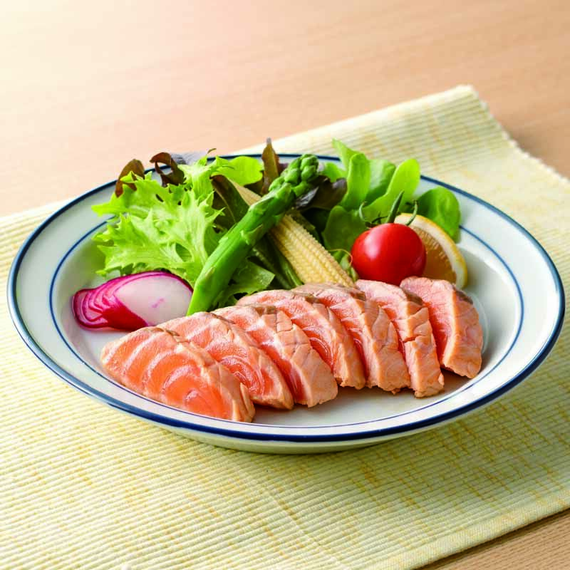漬けサーモンの和風レアステーキ