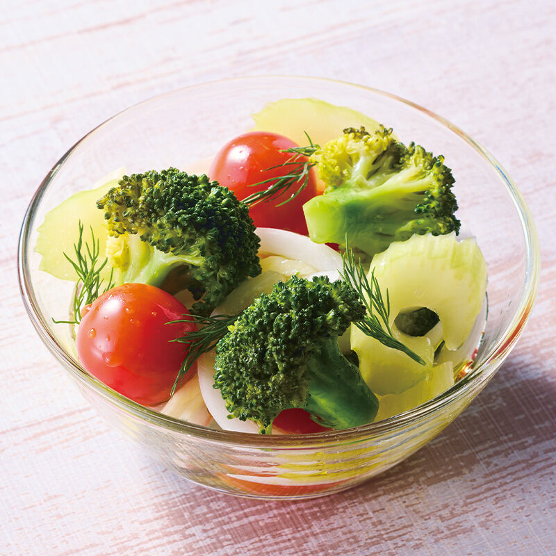 ブロッコリーと新玉ねぎのピクルス