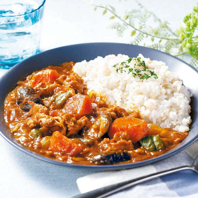 野菜の旨味感じる 無水カレー