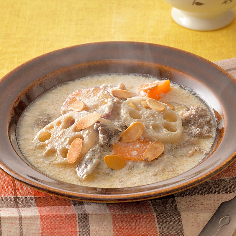 根菜と牛肉の豆乳スープ