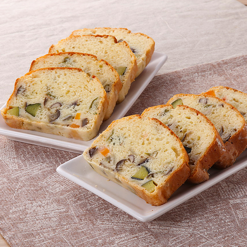 たっぷり野菜のケークサレ