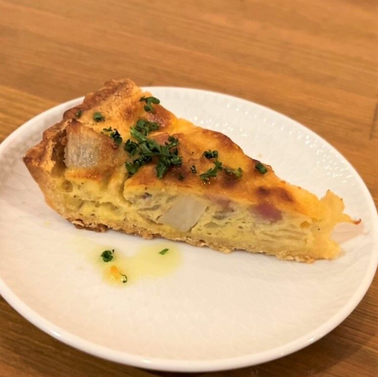 海老芋のキッシュ